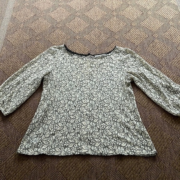 Loft Lacey Button down back bubble sleeve top size medium - Picture 1 of 8